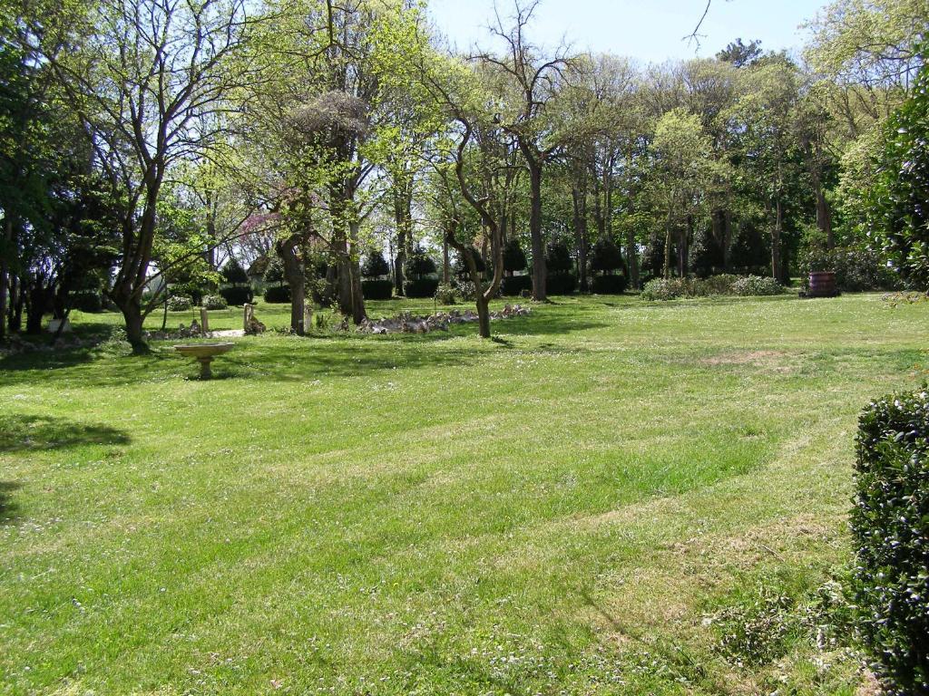 Le Relais Du Silence Chateau Lavail Labastide-dʼAnjou Екстериор снимка