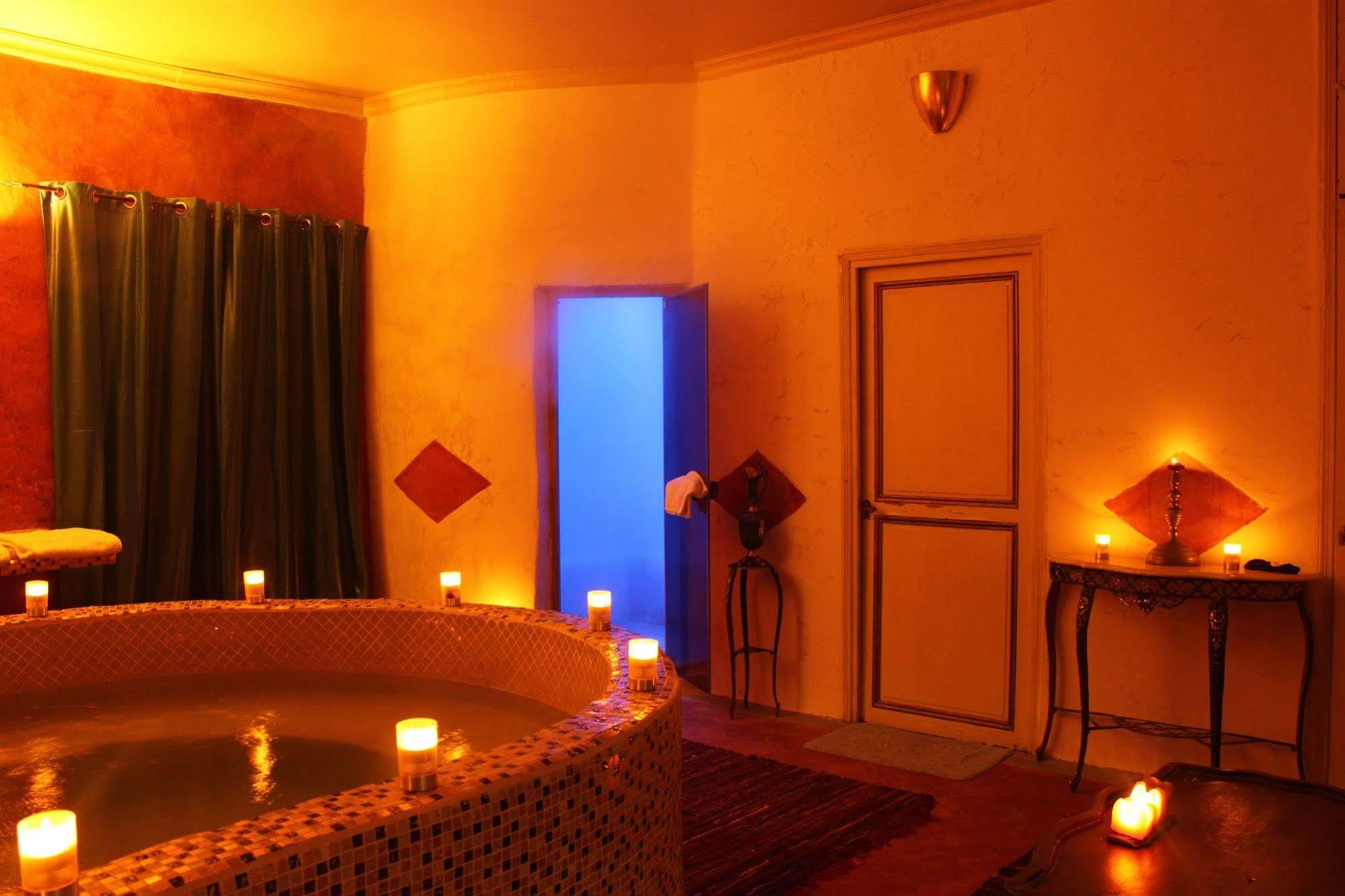 Le Relais Du Silence Chateau Lavail Labastide-dʼAnjou Екстериор снимка